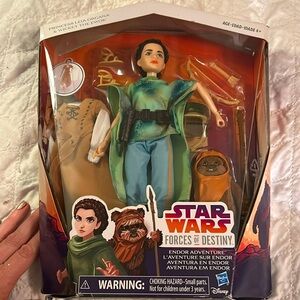 Star Wars, Princess Leia doll.‎